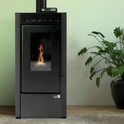 Poêle à Granulés Vittoria Plus étanche -Top chaleur poele a granules vittoria plus etanche vignette vittoria plus noir